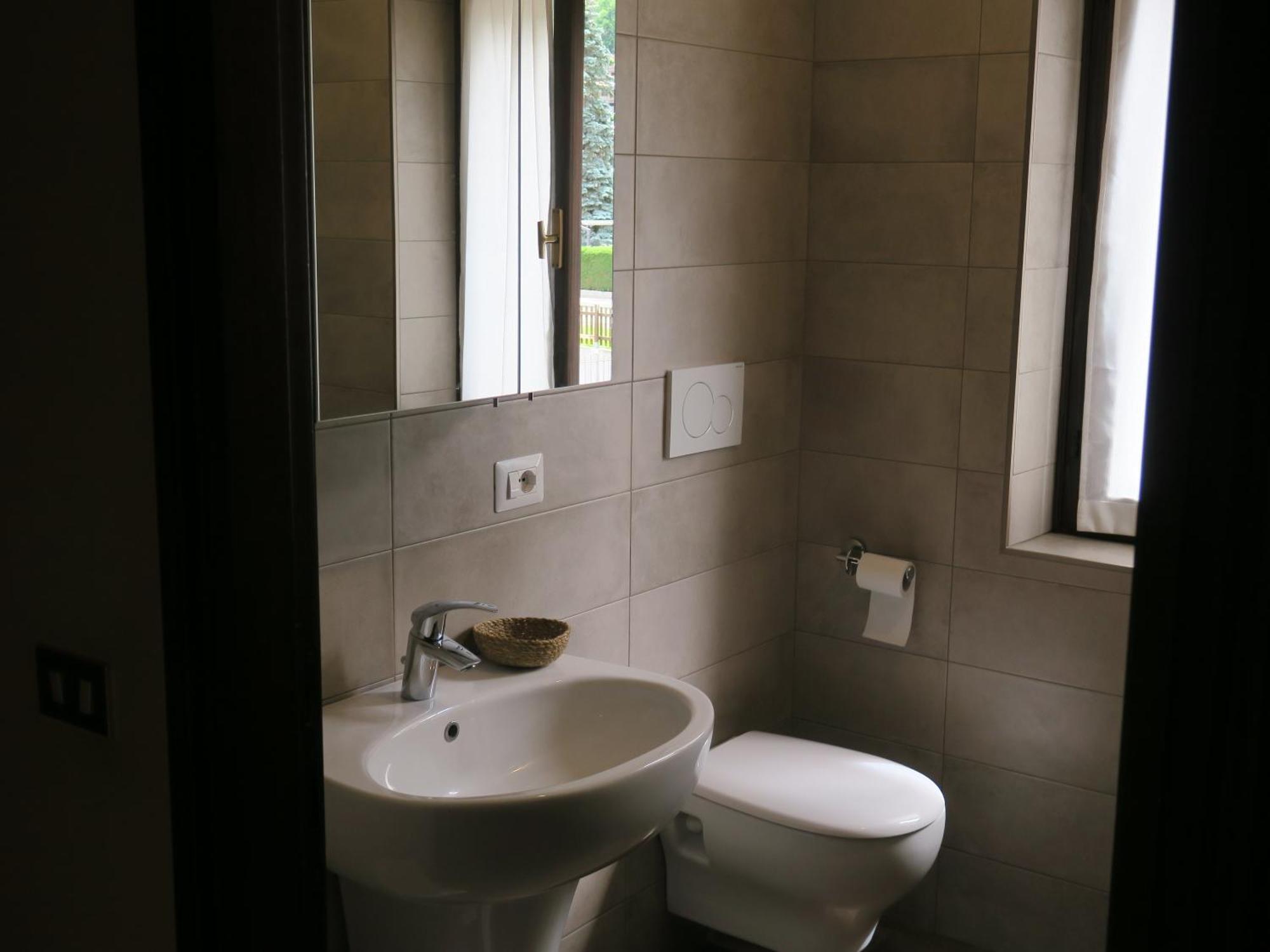 Care Alto Apartment Карисоло Екстериор снимка