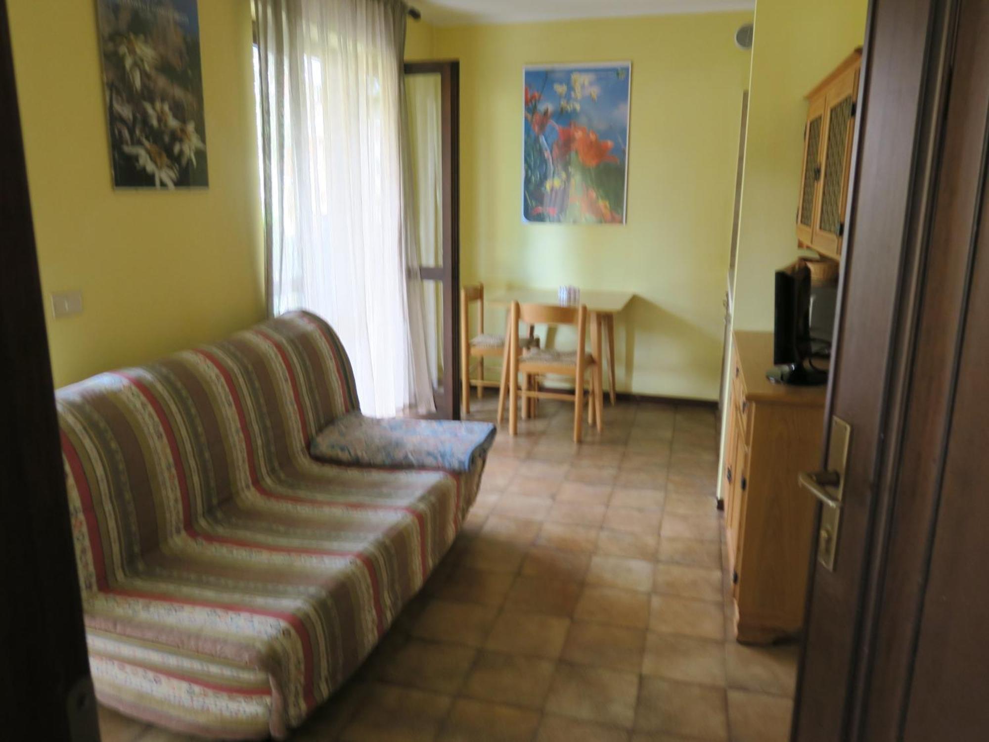Care Alto Apartment Карисоло Екстериор снимка